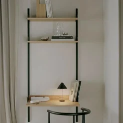 Study Hylla, Svart / Valnöt