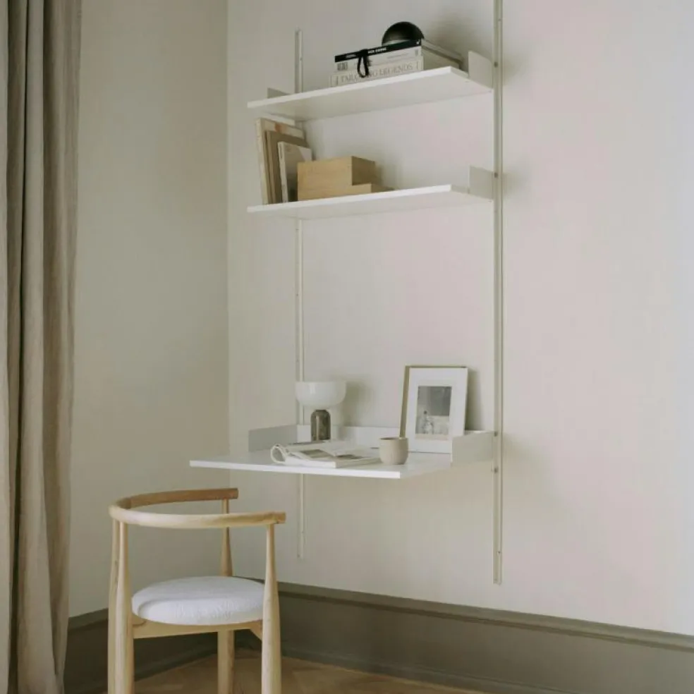 Study Hylla, Svart / Valnöt