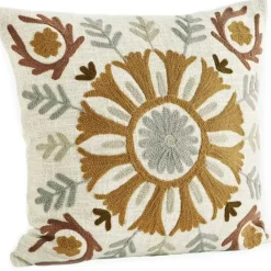 Madam Stoltz Prydnadskuddar & Fodral-Suzani Kuddfodral 45x45 cm