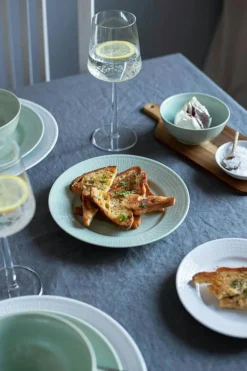 Swedish Grace Assiett 17 cm, Snö (Vit)