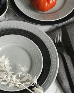 Swedish Grace Djup Tallrik 19 cm, Snö (Vit)