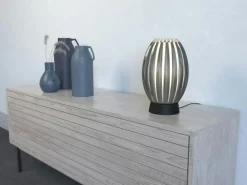 Tentacle Bordslampa 185 mm, Svart / Rök