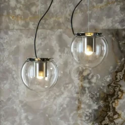 The Globe 828 Pendel, Satin Gold / Anodiserat Brons