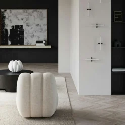 Toe Fåtölj, Bouclé