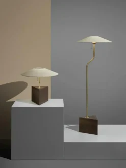 ateljé Lyktan Bordslampor-Triggy Bordslampa, Vitlaserad Ask