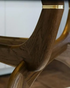 Triiio Matbord Ø135 cm, Oljad Ek