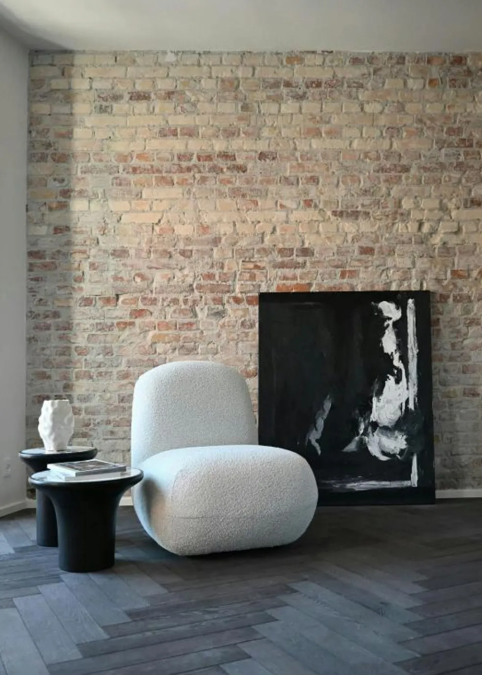 Trumpet Sidobord Kaffe / Calacatta, 35 cm