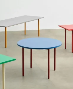 Two-Colour Bord Ø105 cm, Vinröd / Röd