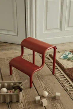 Barn Ferm Living KIDS Barnstolar-Up Step Pall, Poppy Red