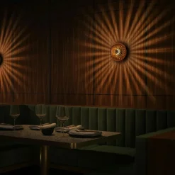 Urc 26 Vägglampa, Amber