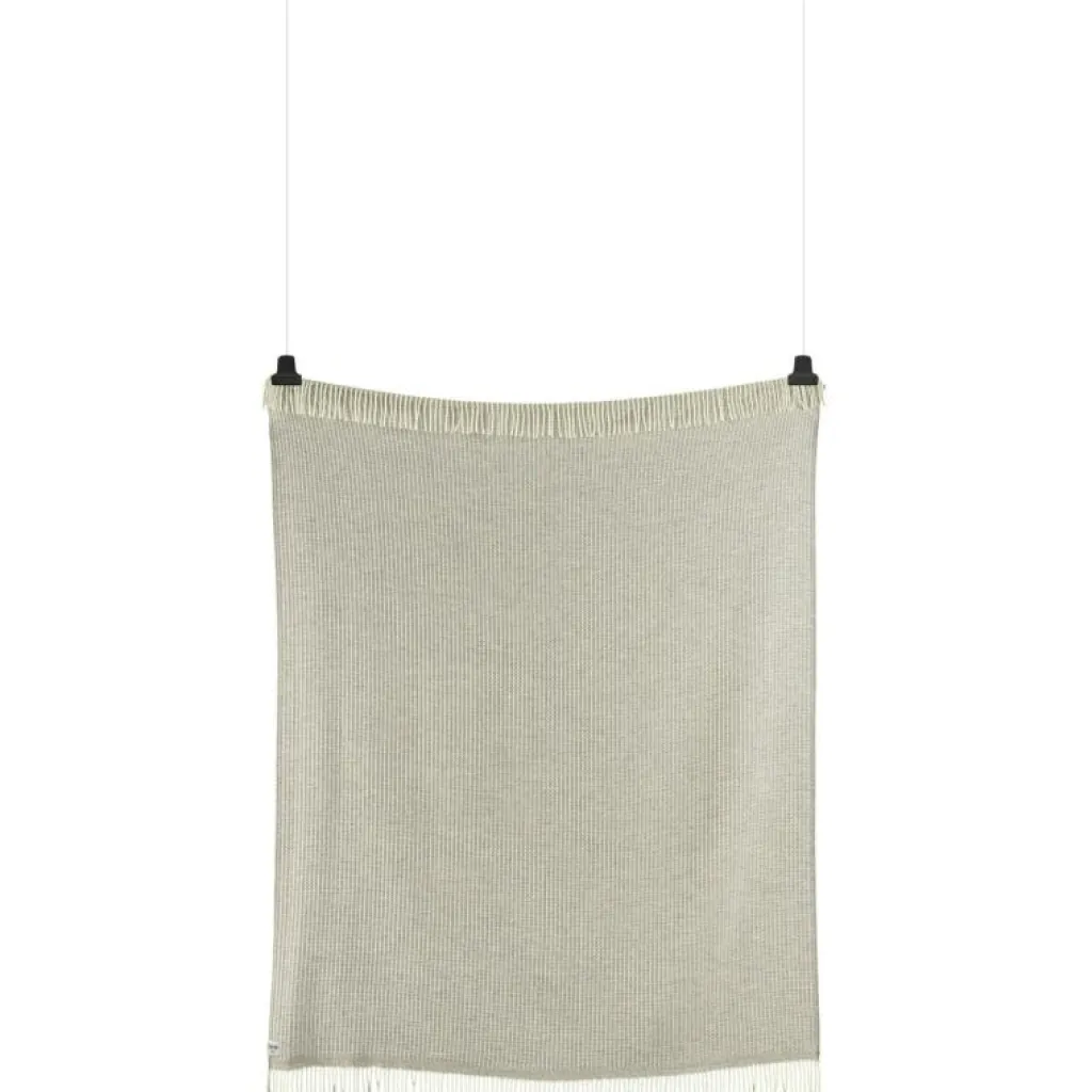 Røros Tweed Plädar & Filtar-Vega Pläd 150x210 cm, Svart