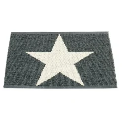 Pappelina Utomhusmattor & Balkongmattor|Plastmattor-Viggo Small One Dörrmatta 50x70 cm, Black/Vanilla