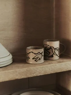 Vuelo Mugg, Elm Green