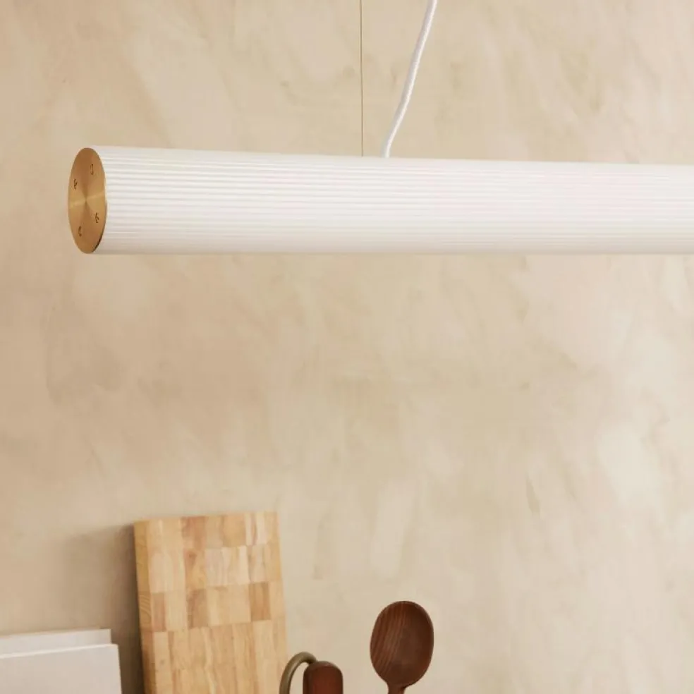 Vuelta Pendellampa 100, Vit / Mässing