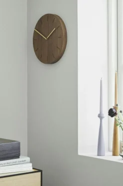 Watch:Out Väggklocka, Rökt Ek / Mässing