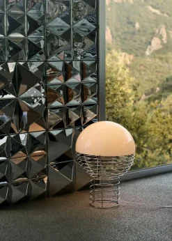 Verpan Bordslampor-Wire Bordslampa 30 cm, Krom / Orange