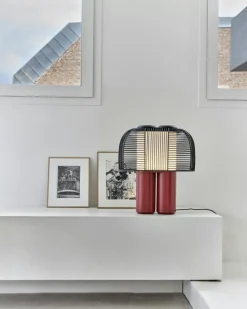 Yasuke Bordslampa, Röd