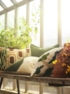 Chhatwal & Jonsson Prydnadskuddar & Fodral-Yogi Kuddfodral Spicy Yellow/Off-White, 50x50 cm