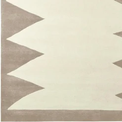 Dusty Deco Ullmattor|Tuftade Mattor-Zig Zag Ullmatta Beige, 300x400 cm